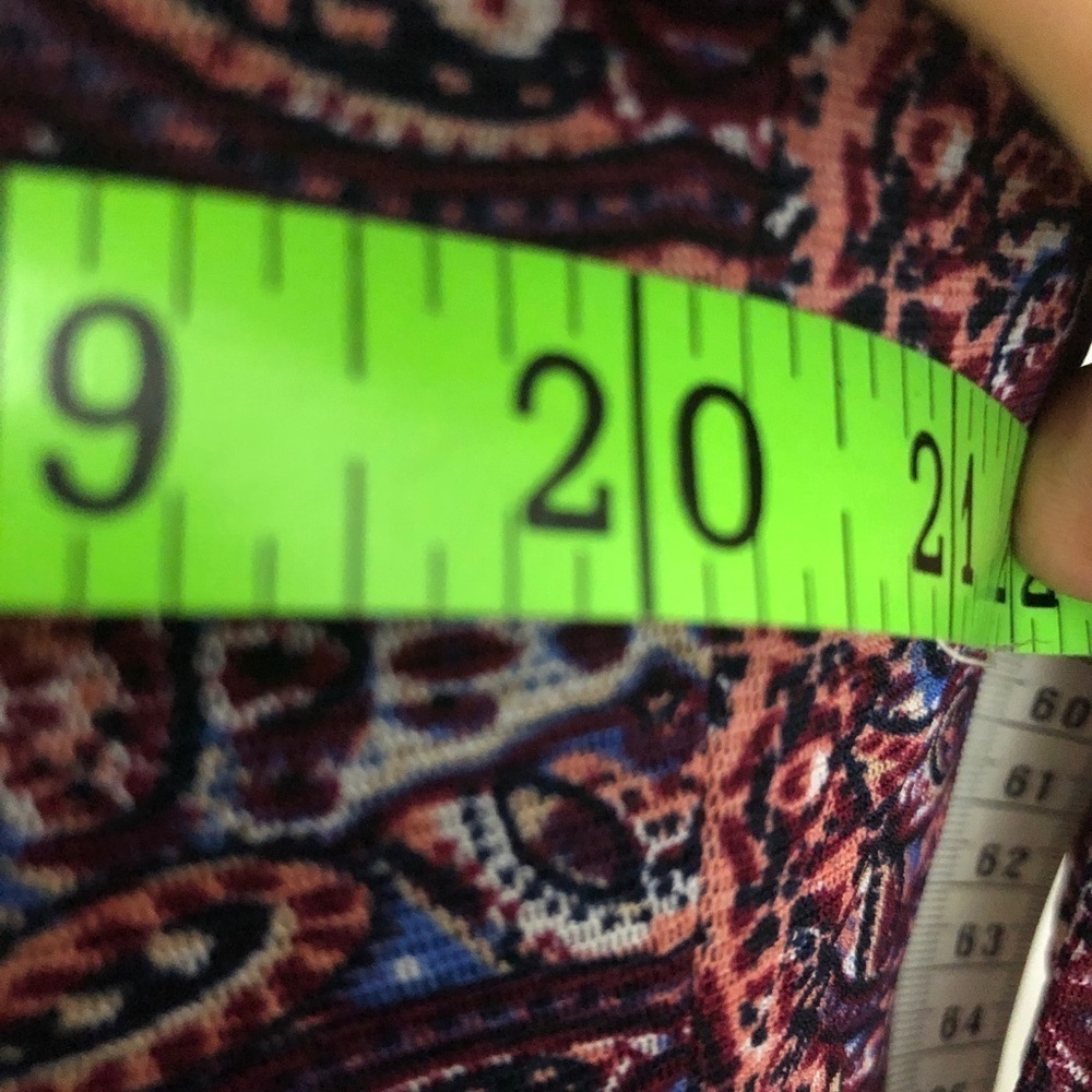 Womens long sleeve top, long body. Cleo. Size med. - Picture 7 of 8